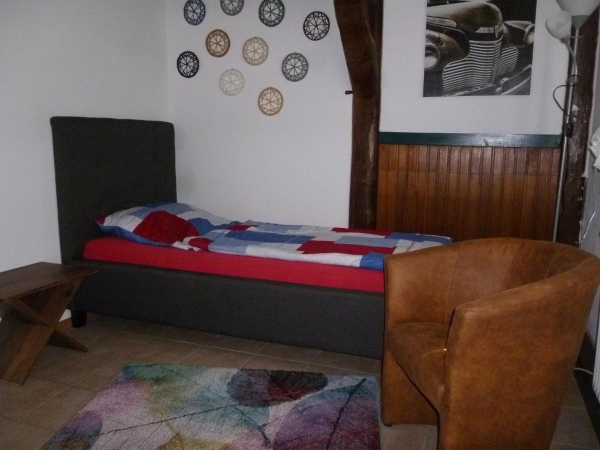 "Haus Ambiente" Apartment & Gaestehaus Brome - Modern, Zu Fairen Preisen Экстерьер фото