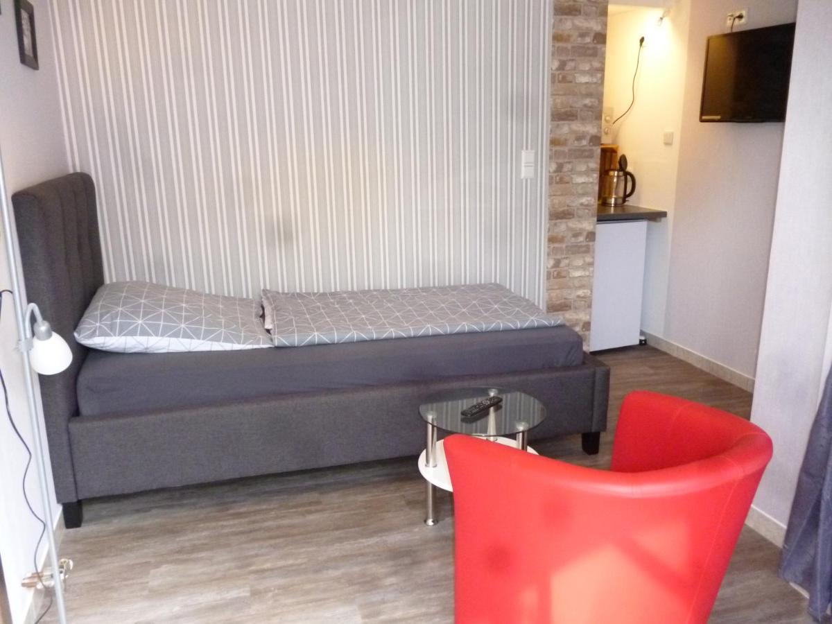 "Haus Ambiente" Apartment & Gaestehaus Brome - Modern, Zu Fairen Preisen Экстерьер фото
